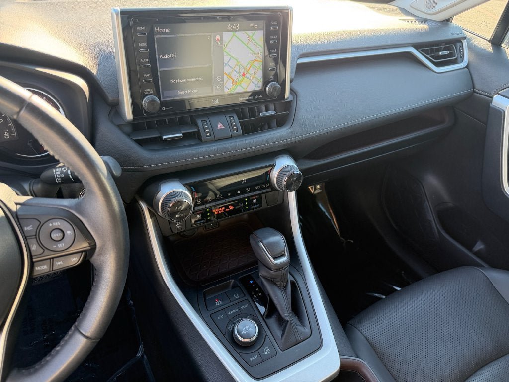 Used 2021 Toyota RAV4 Limited w/ Limited Grade Weather Package AWD/4WD image 18