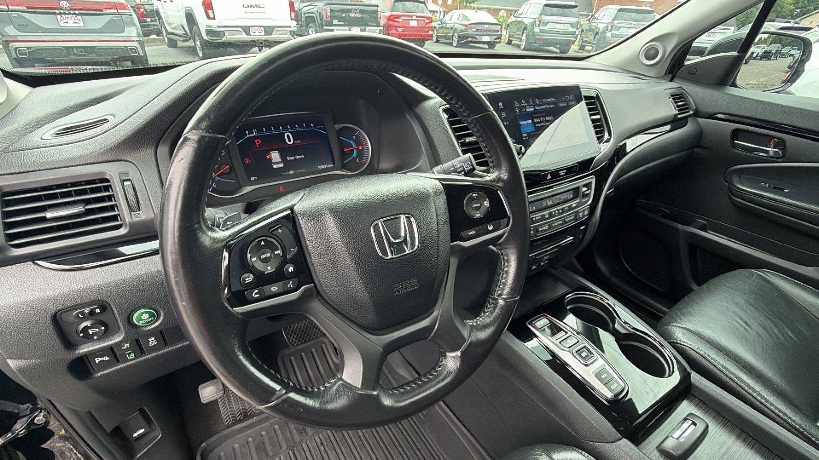 Used 2020 Honda Pilot Touring image 24