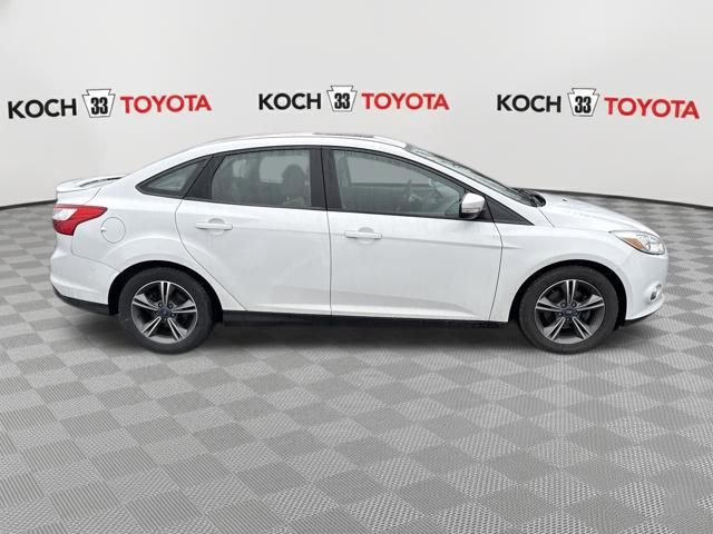 Used 2012 Ford Focus SE image 8