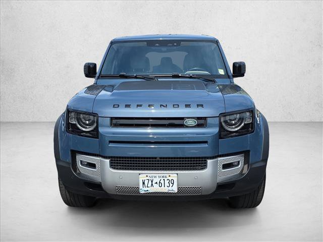 Used 2020 Land Rover Defender 110 HSE AWD/4WD image 2