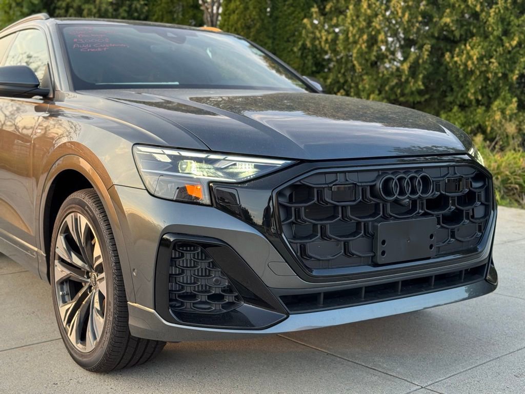 New 2025 Audi Q8 Premium Plus image 2