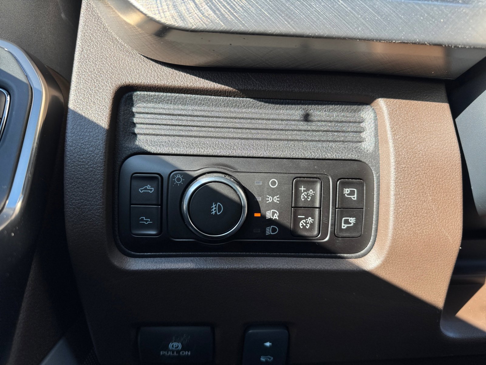 New 2026 Ford F350 King Ranch w/ Chrome Package image 19