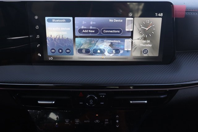 New 2025 Nissan Kicks SR image 29