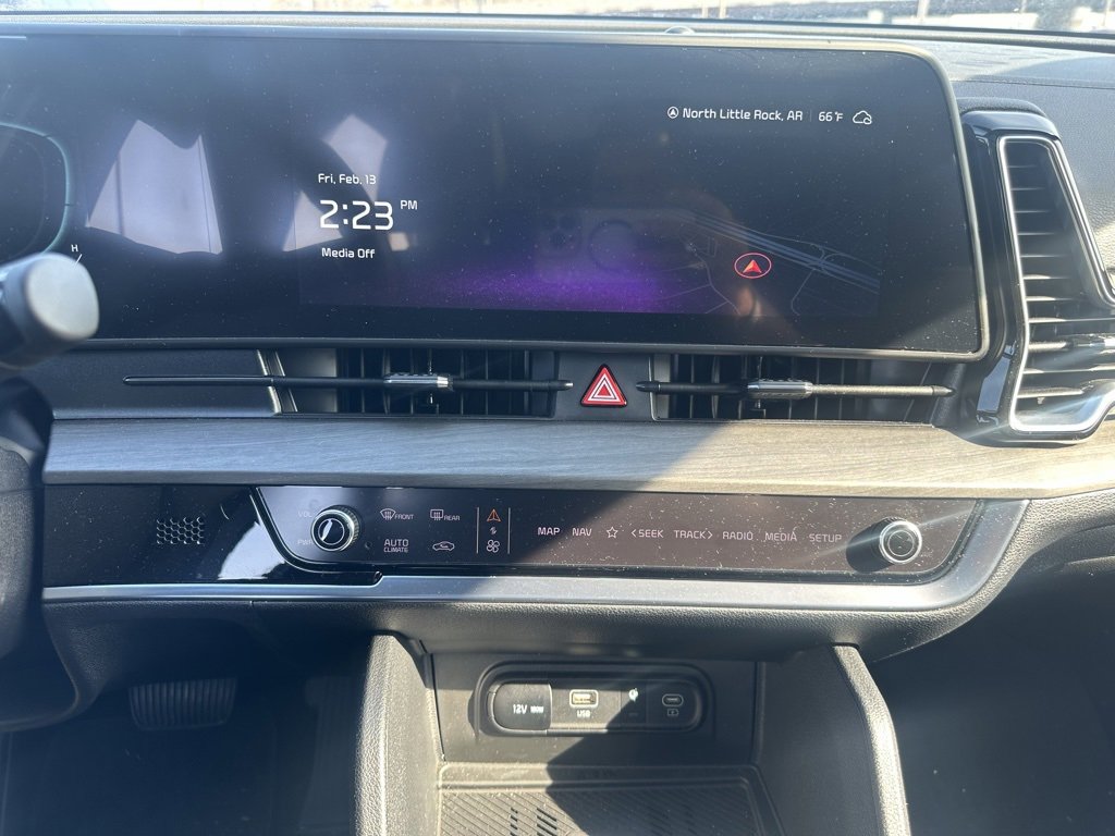 Used 2025 Kia Sportage X-Line w/ Premium Package image 19