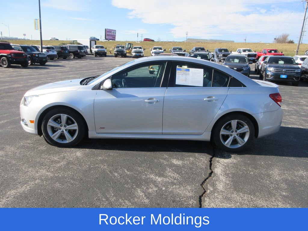 Used 2013 Chevrolet Cruze LT w/ RS Package video 2