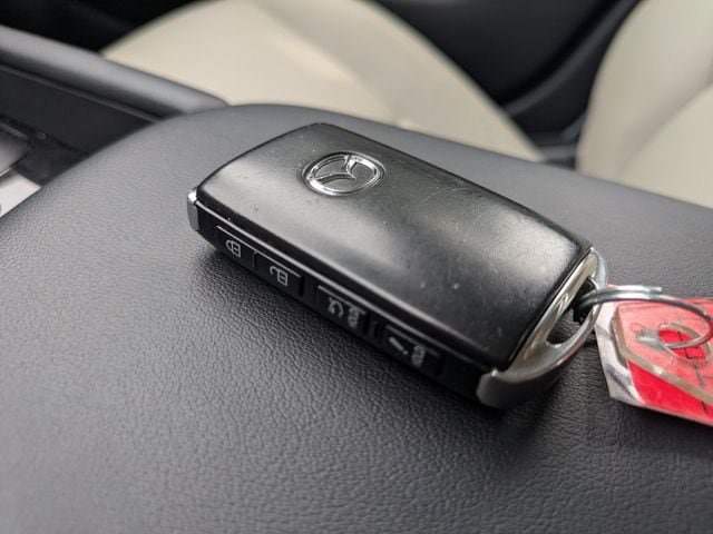 Used 2022 MAZDA MAZDA3 s FWD image 28