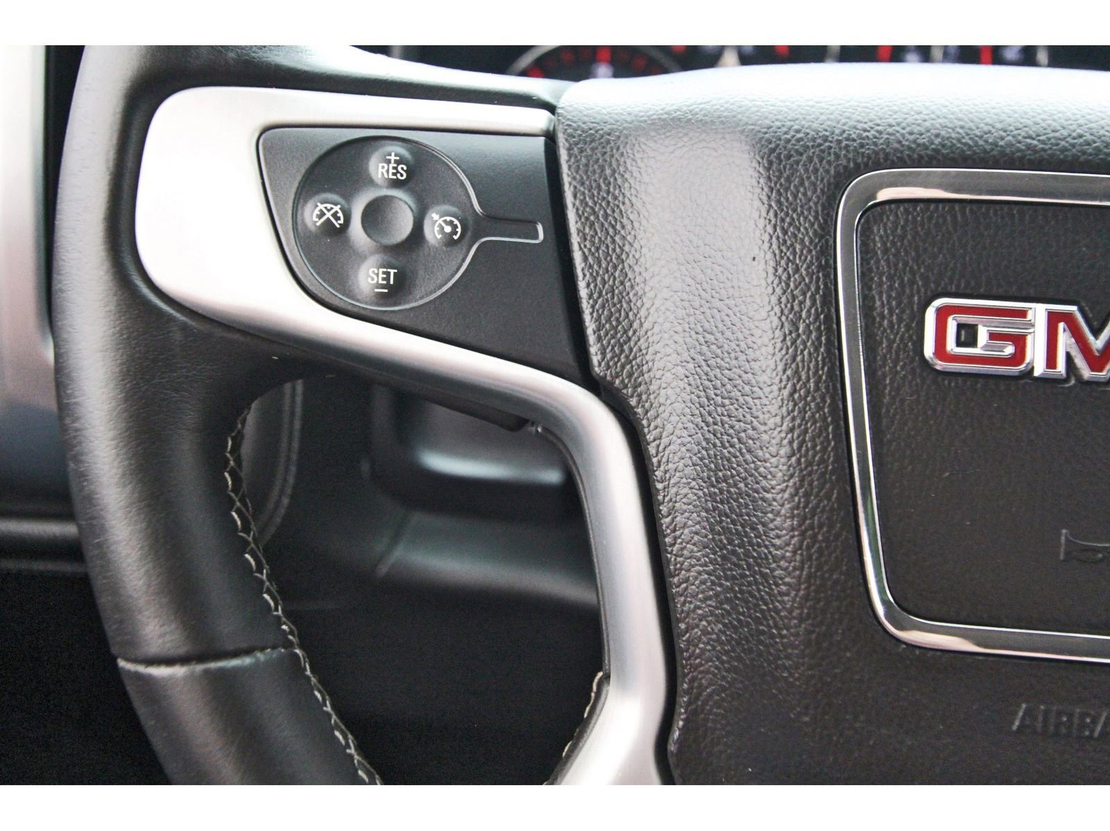 Used 2015 GMC Sierra 1500 SLE w/ Texas SLE Value Package AWD/4WD image 15