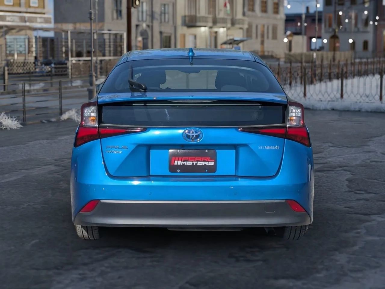 Used 2022 Toyota Prius LE image 6