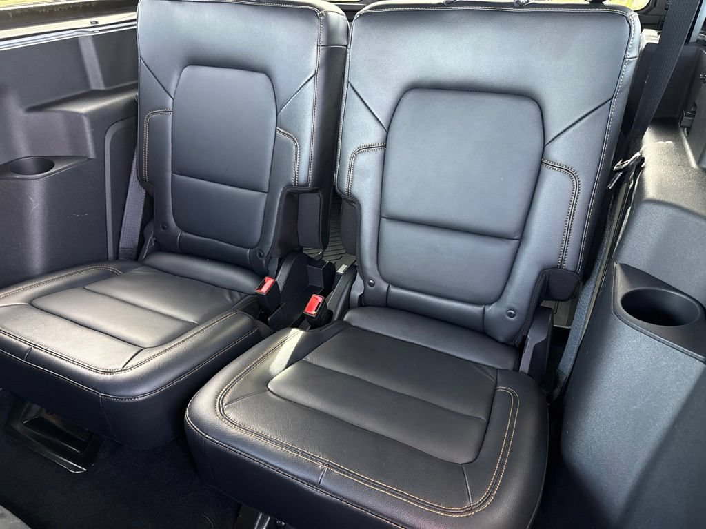 Used 2023 Ford Bronco Badlands w/ Sasquatch Package AWD/4WD image 9
