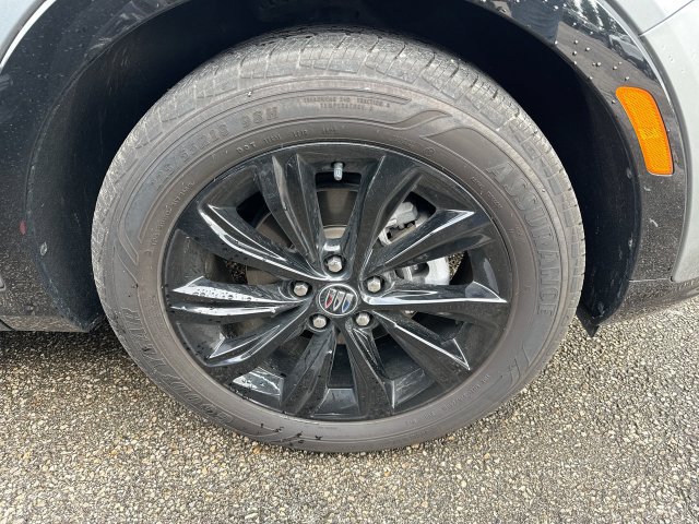 Used 2024 Buick Envista Sport Touring w/ Convenience I Package FWD image 5