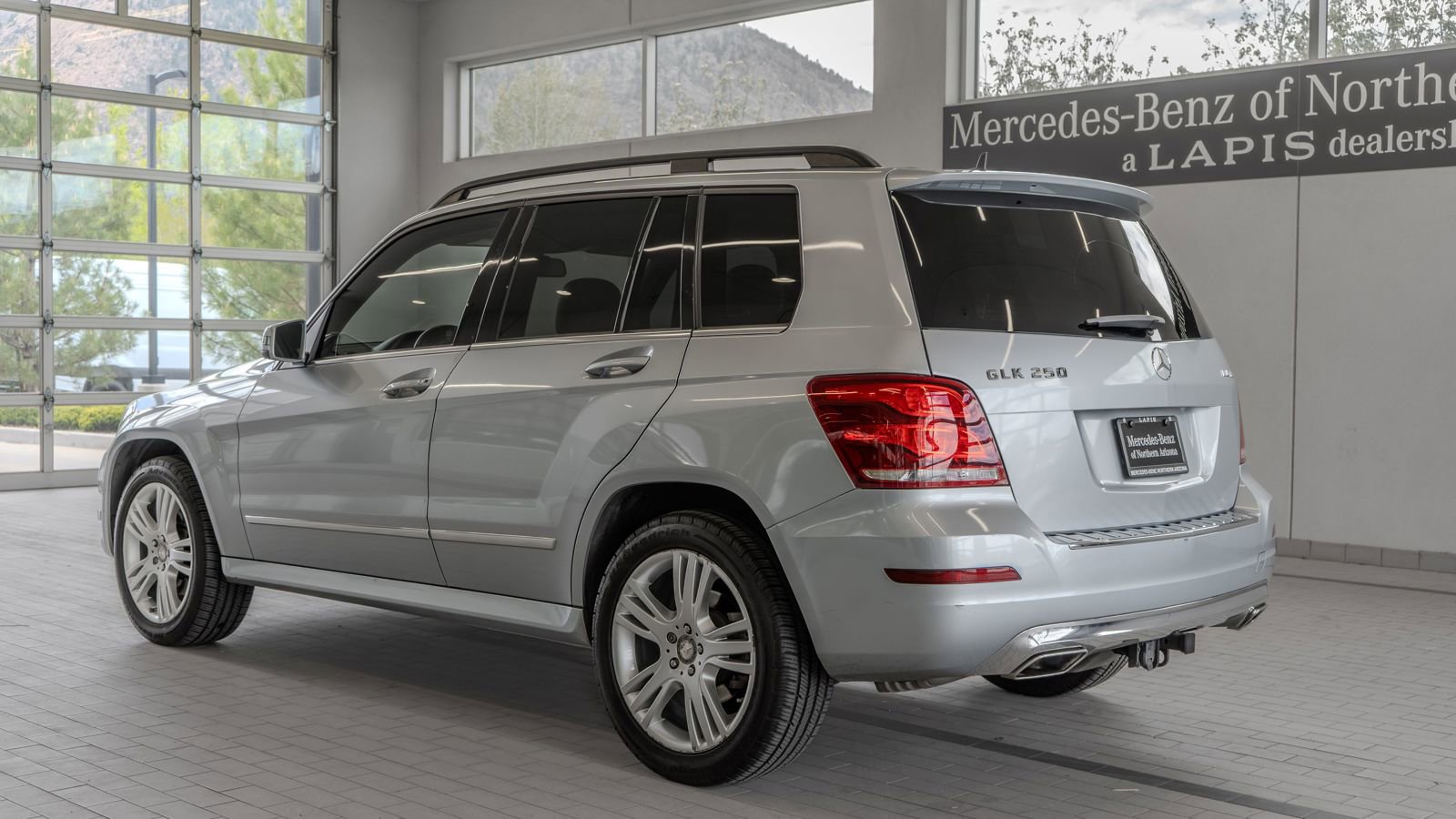 Used 2015 Mercedes-Benz GLK 250 BlueTEC 4MATIC image 13