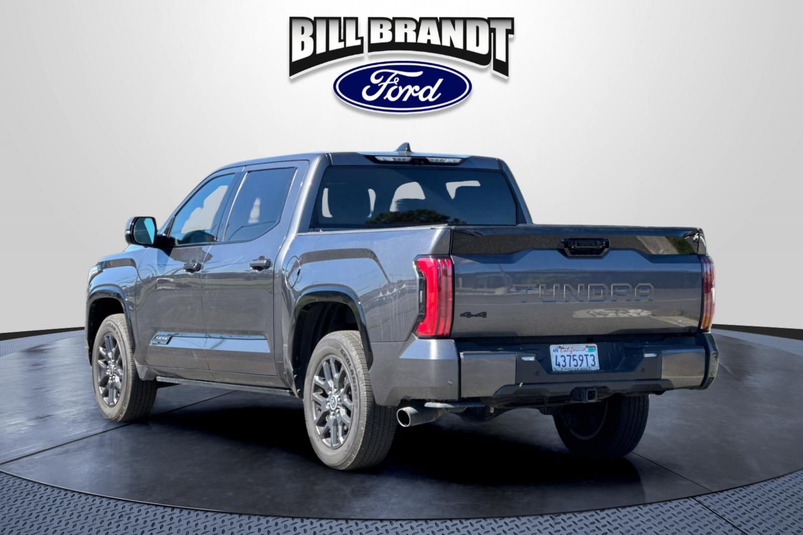 Used 2023 Toyota Tundra Platinum AWD/4WD image 5