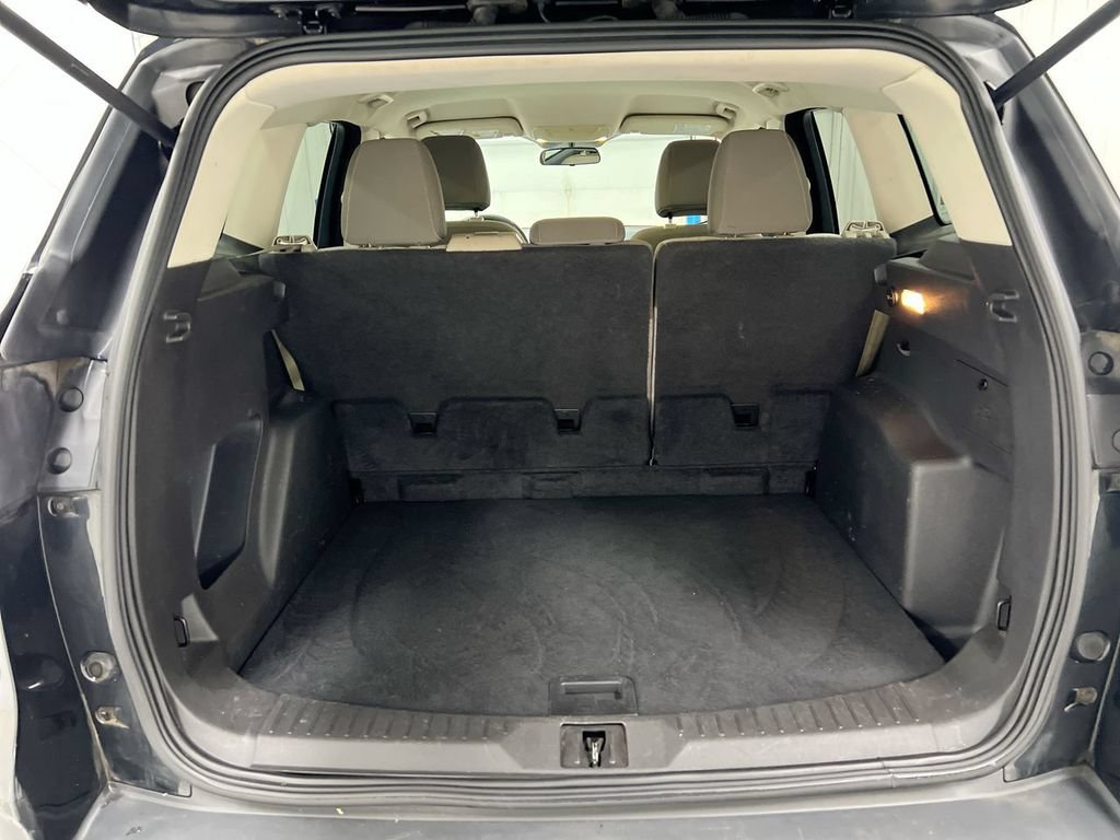 Used 2015 Ford Escape SE FWD image 23