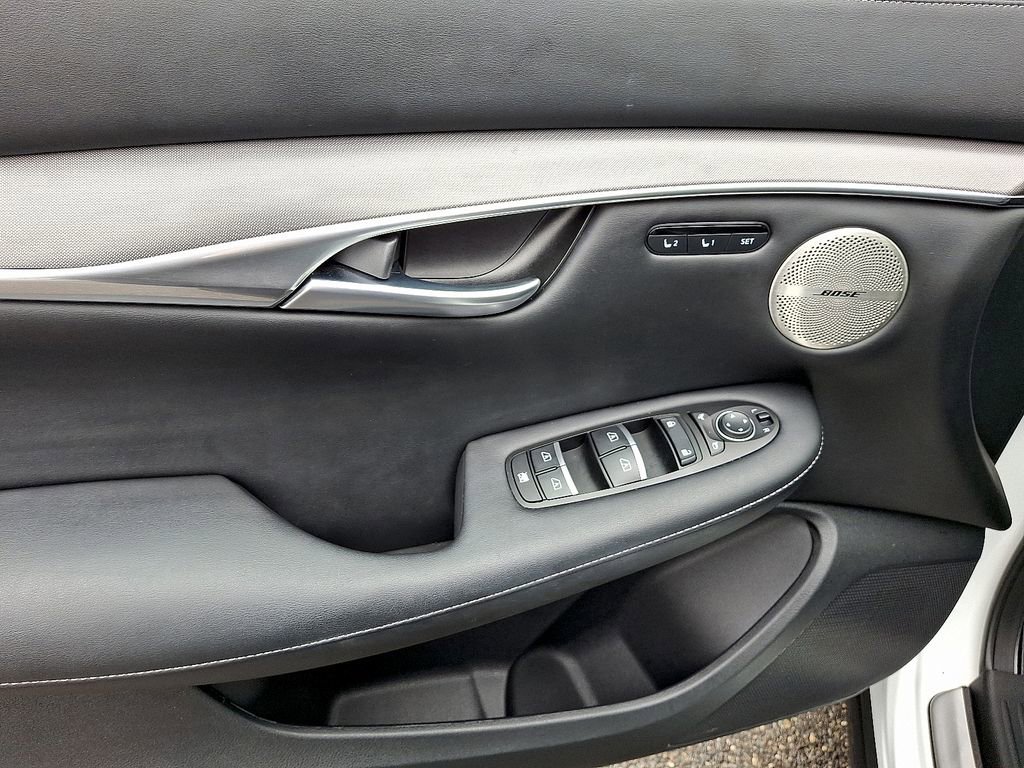 Used 2023 INFINITI QX50 Luxe AWD/4WD image 13