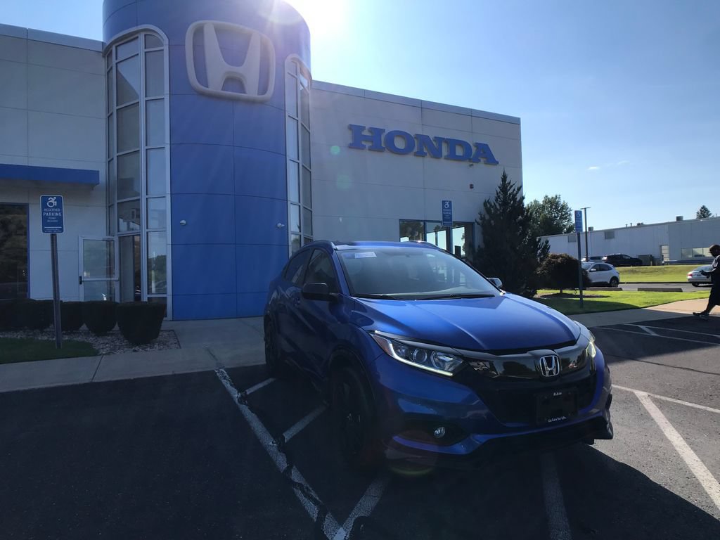 Certified 2022 Honda HR-V Sport image 2