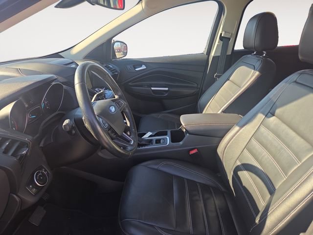 Used 2017 Ford Escape Titanium image 9