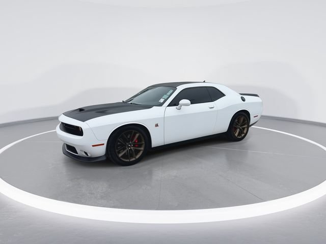 Used 2019 Dodge Challenger R/T Scat Pack RWD image 4
