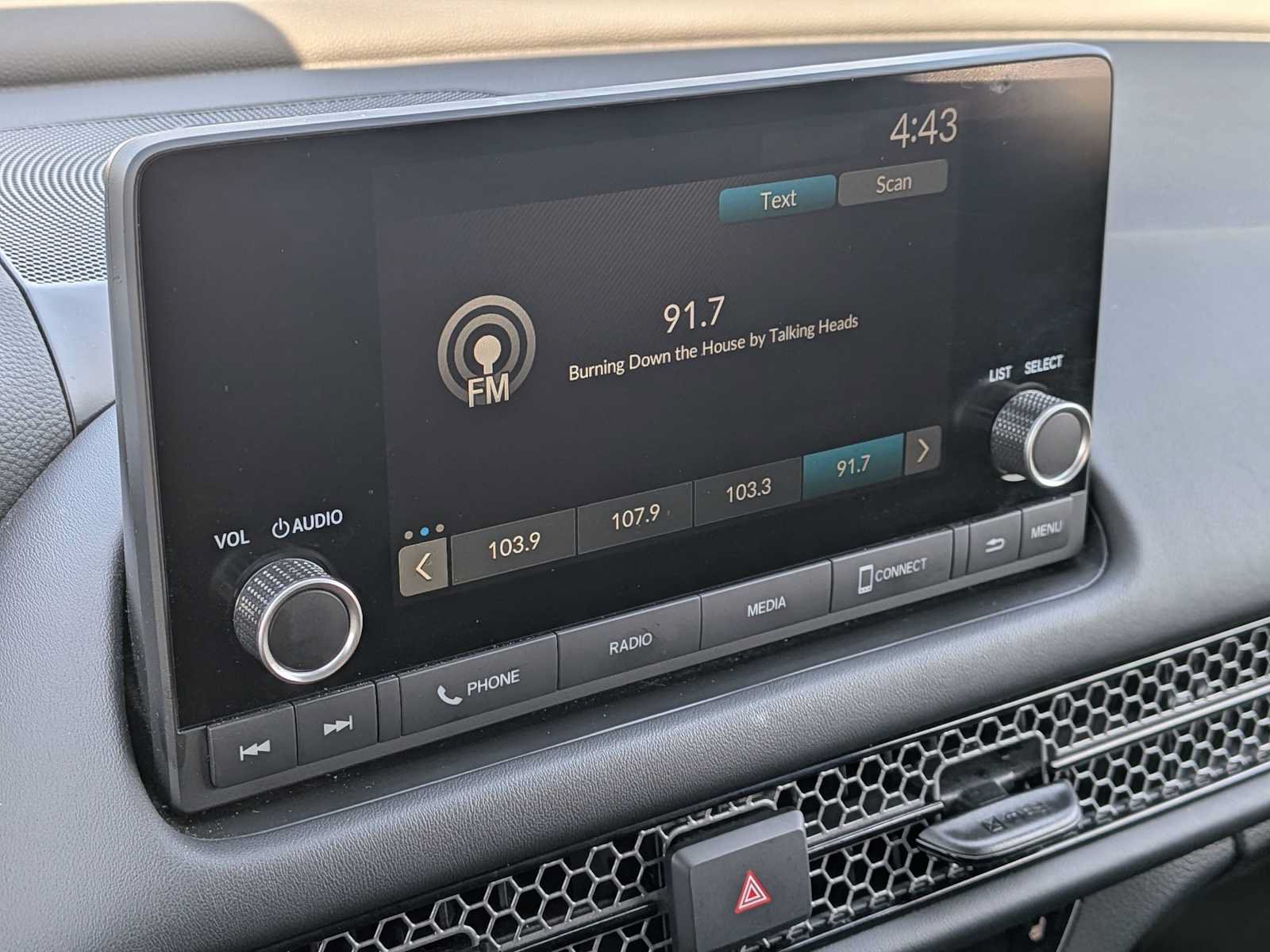 Certified 2024 Honda HR-V Sport image 26