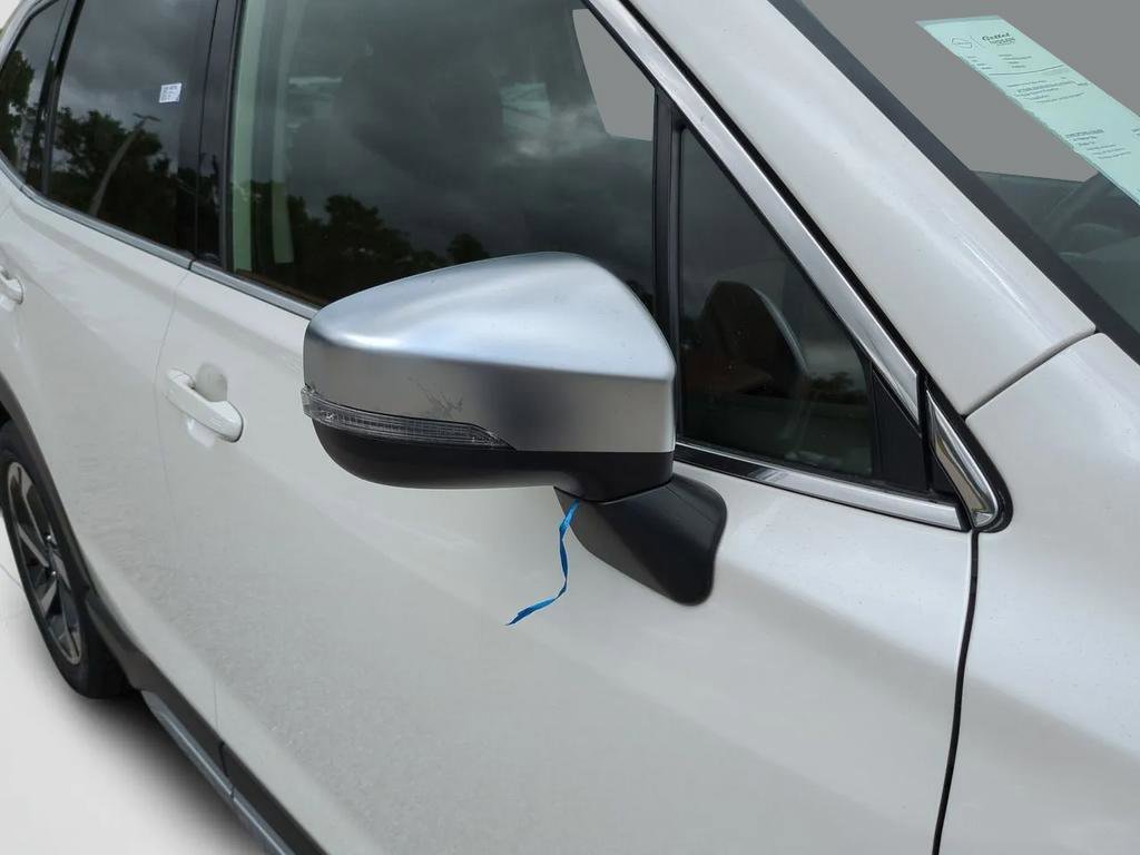 Used 2022 Subaru Forester Touring image 4