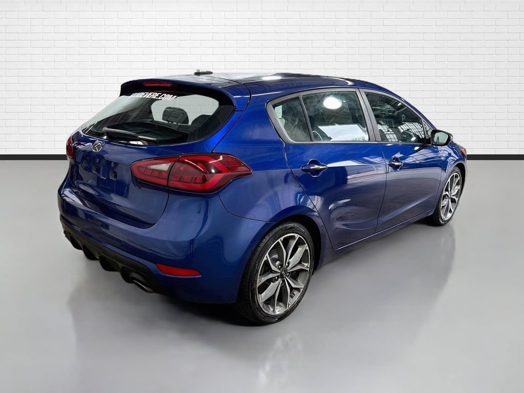 Used 2017 Kia Forte SX FWD image 9