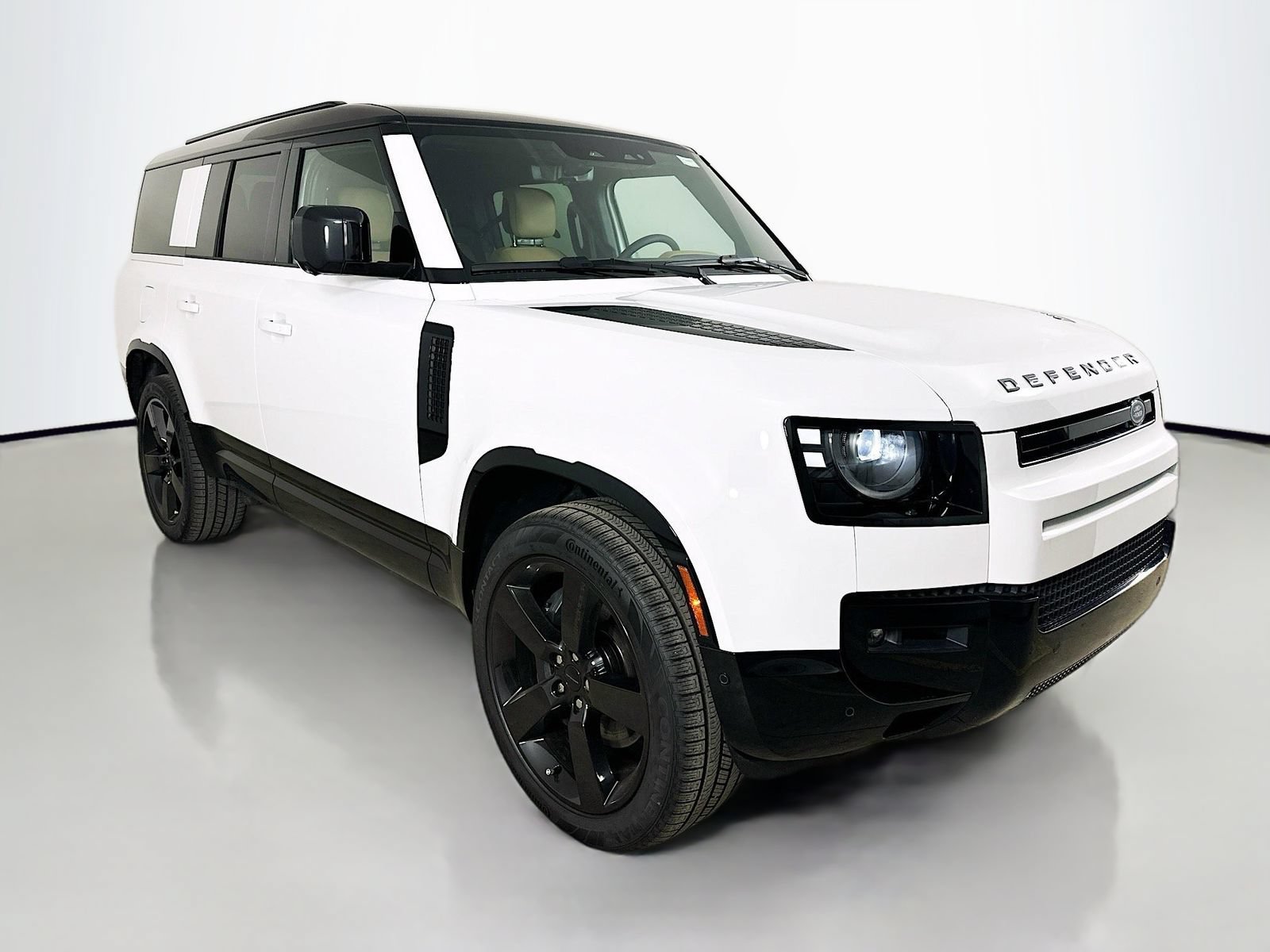New 2026 Land Rover Defender 130 X-Dynamic SE AWD/4WD image 3