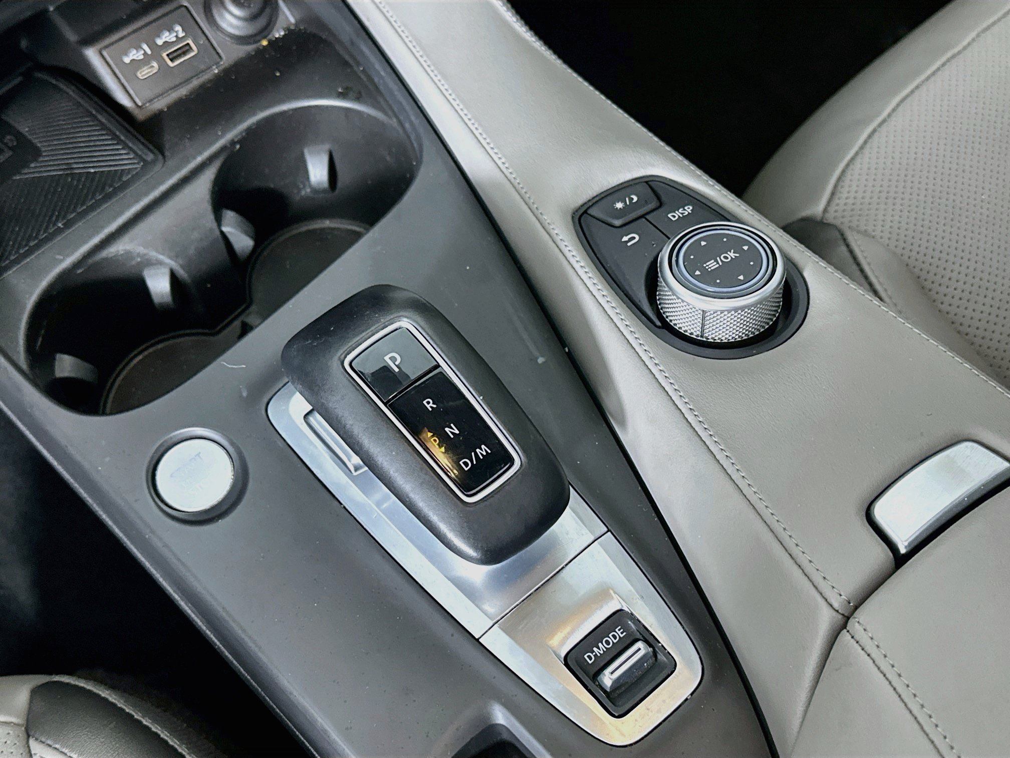 Used 2023 INFINITI QX50 Luxe FWD image 23