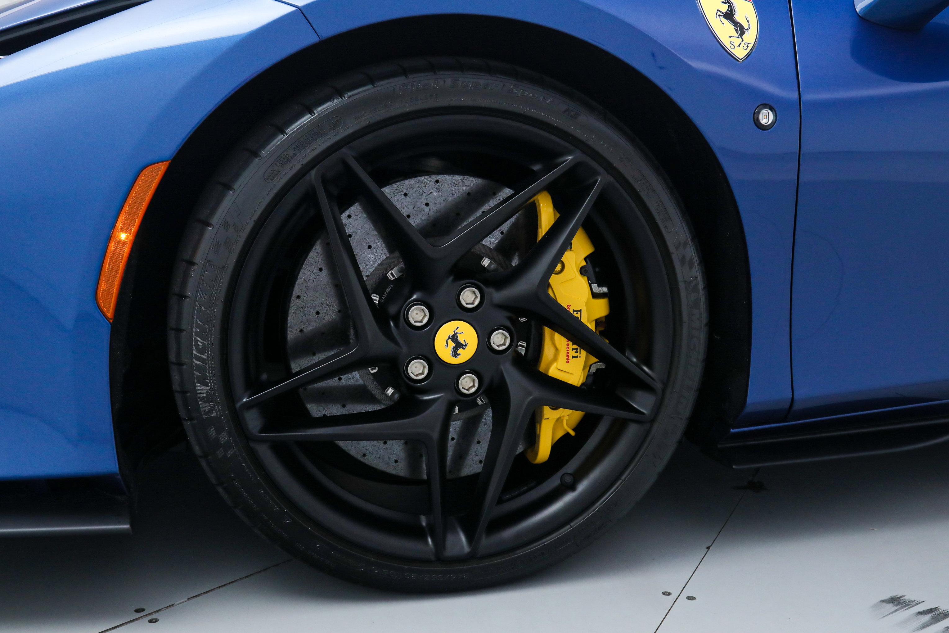 Certified 2023 Ferrari F8 Tributo RWD image 16