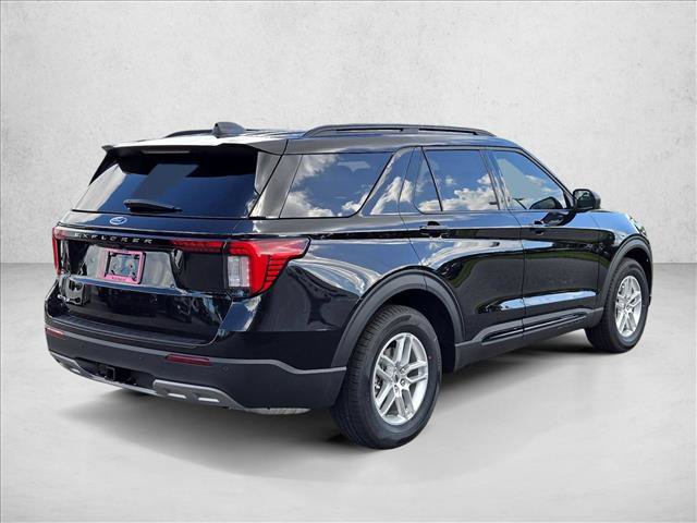 New 2026 Ford Explorer Active RWD image 2