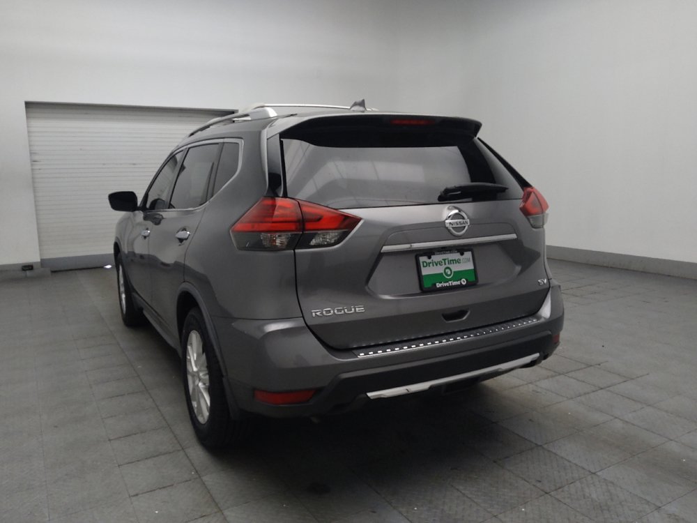 Used 2017 Nissan Rogue SV FWD image 5