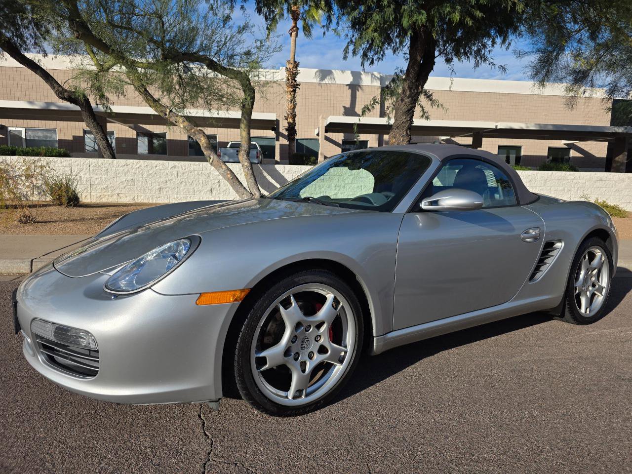 Used 2005 Porsche Boxster S image 4