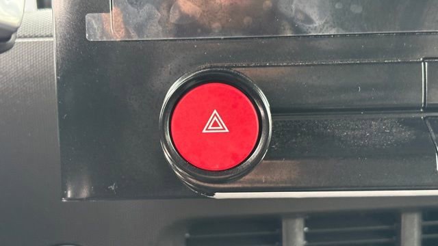 Used 2024 Chevrolet Brightdrop 400 w/ Commercial Equipment Package image 30