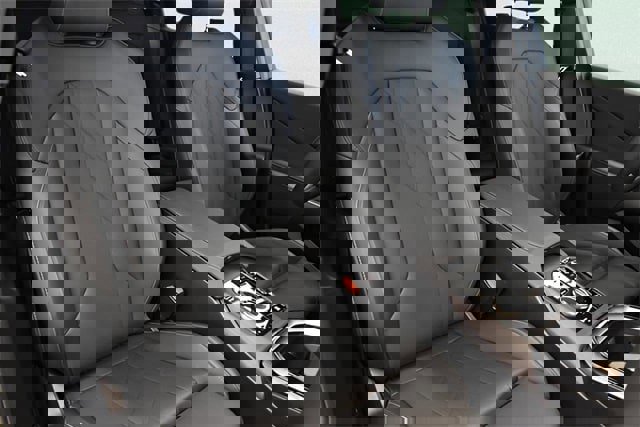 Used 2025 BMW X3 xDrive30i w/ Convenience Package image 9