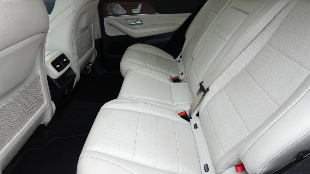 Used 2022 Mercedes-Benz GLE 350 4MATIC w/ 3rd Row Seat Package image 16