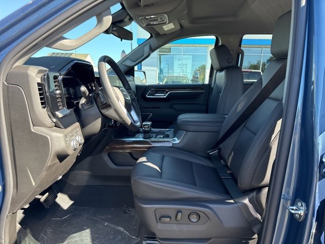 New 2026 GMC Sierra 1500 Elevation w/ Elevation Premium Package image 13