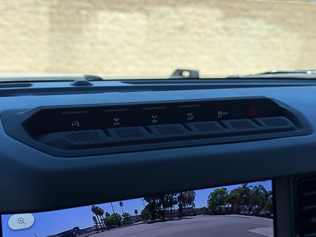 New 2026 Ford Bronco Badlands w/ Sasquatch Package AWD/4WD image 10