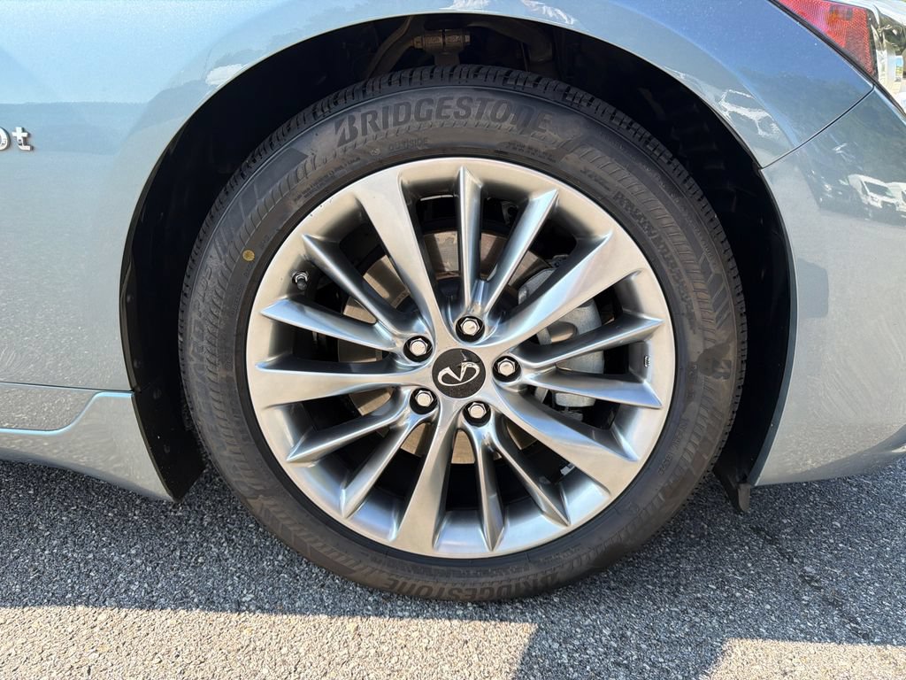 Used 2020 INFINITI Q50 Luxe RWD image 12
