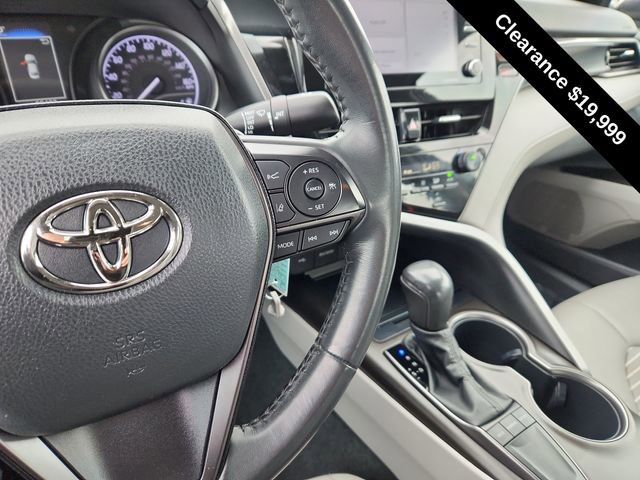Used 2023 Toyota Camry SE image 30