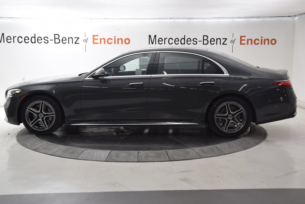 Used 2026 Mercedes-Benz S 580e 4MATIC Sedan image 3