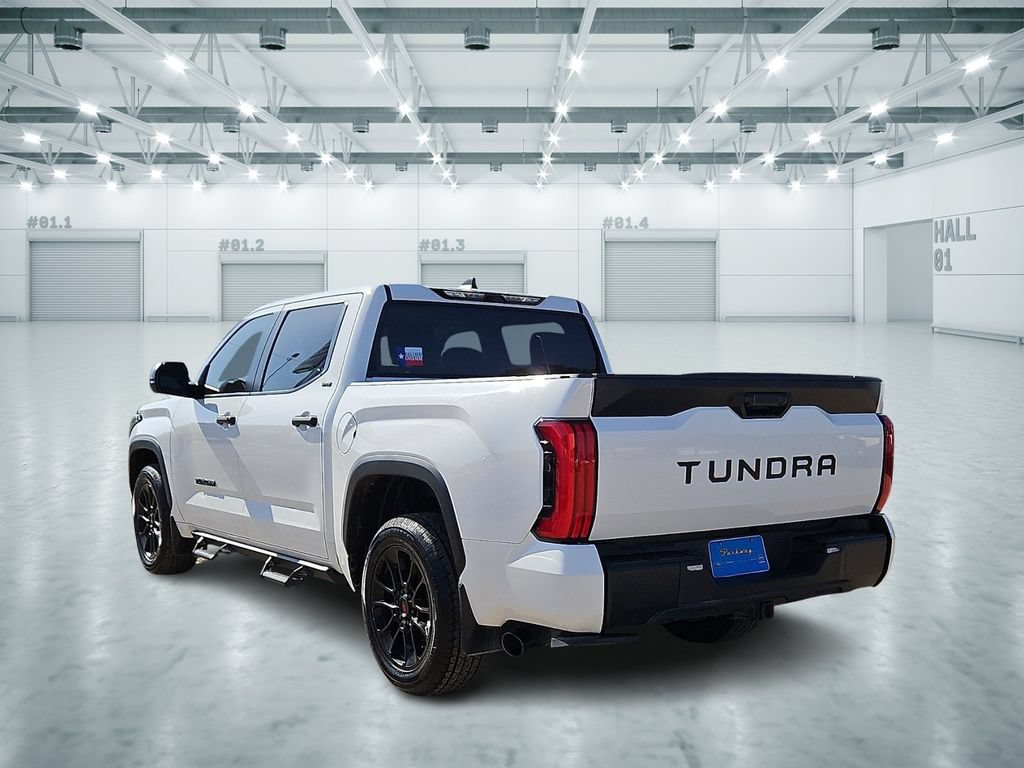 Used 2024 Toyota Tundra SR5 RWD image 2