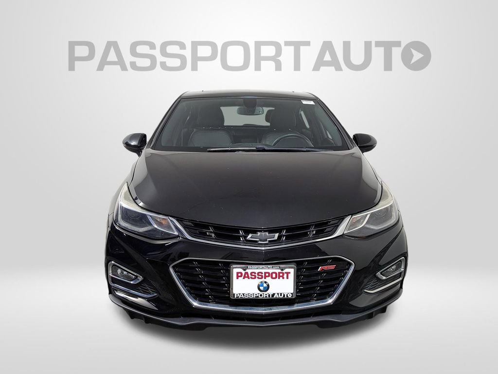 Used 2018 Chevrolet Cruze Premier FWD image 10