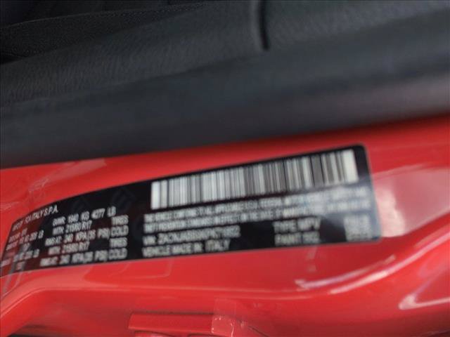 Used 2019 Jeep Renegade Latitude FWD image 23
