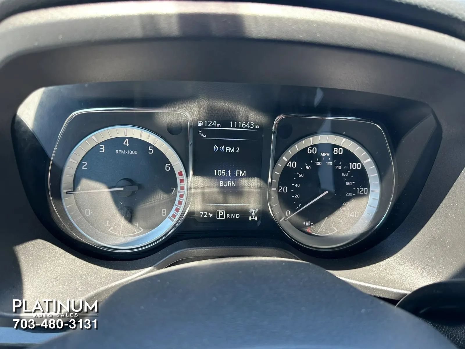 Used 2018 Nissan Titan SV w/ SV Convenience Package AWD/4WD image 10