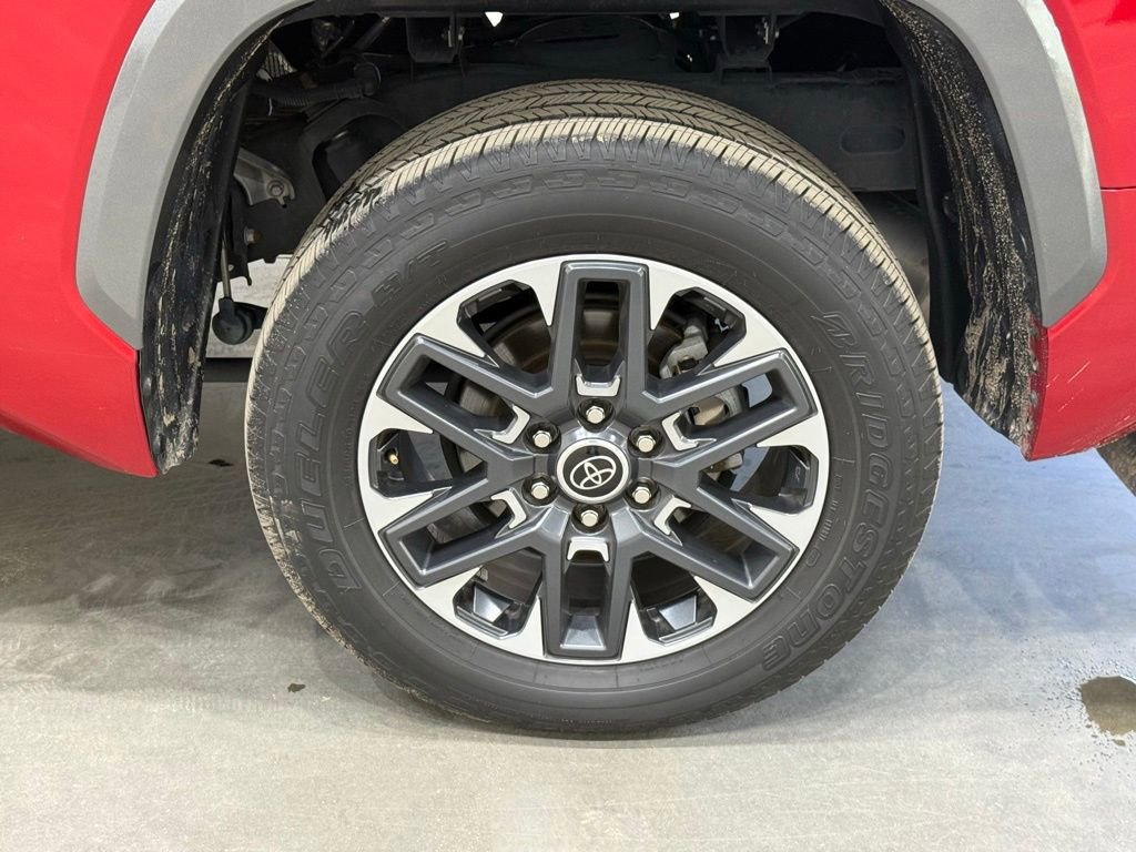 Used 2022 Toyota Tundra Limited image 43