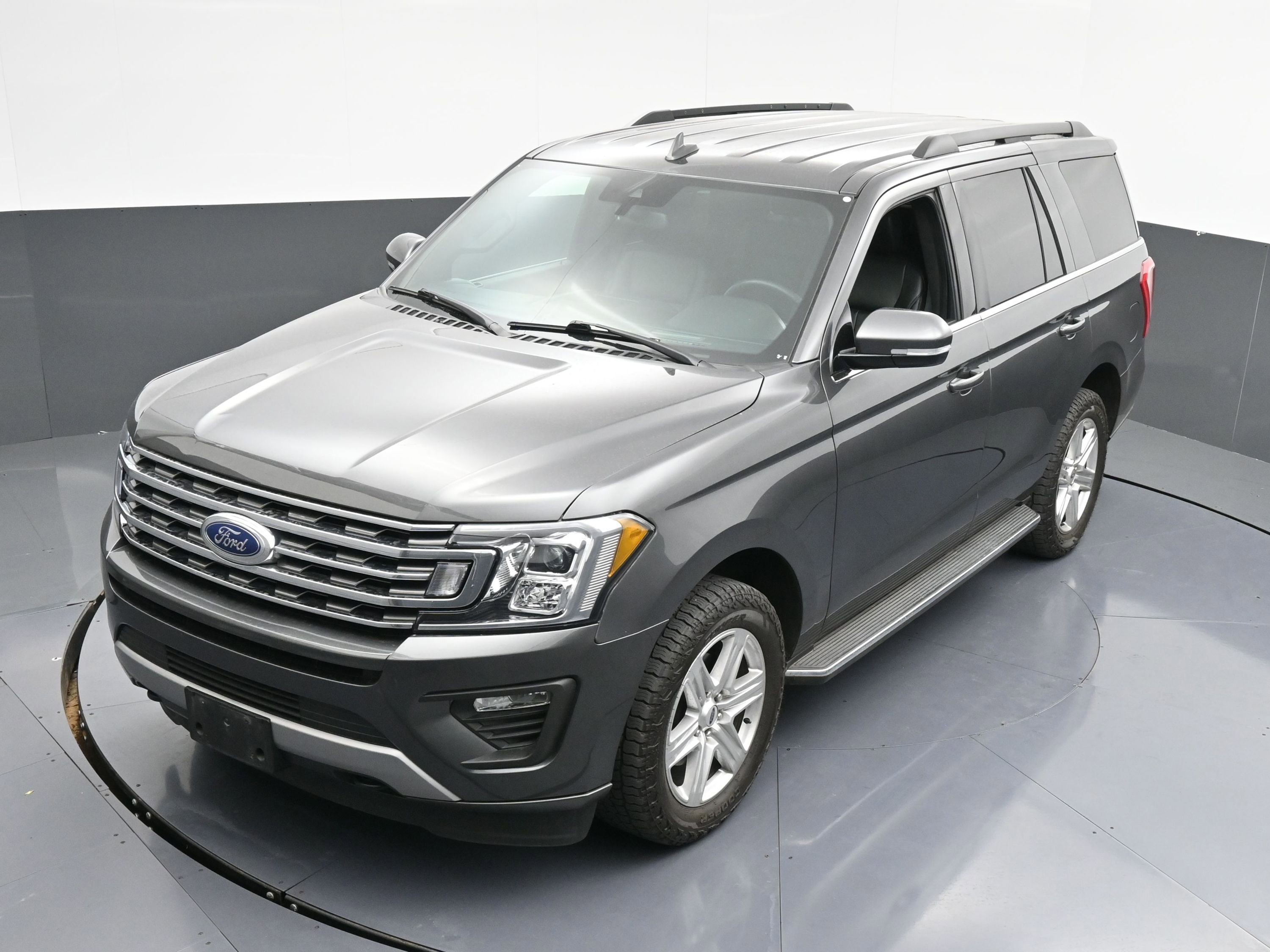 Used 2019 Ford Expedition XLT w/ Equipment Group 202A image 32