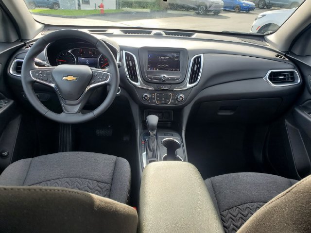 Certified 2024 Chevrolet Equinox LT w/ LPO, Floor Liner Package FWD image 16