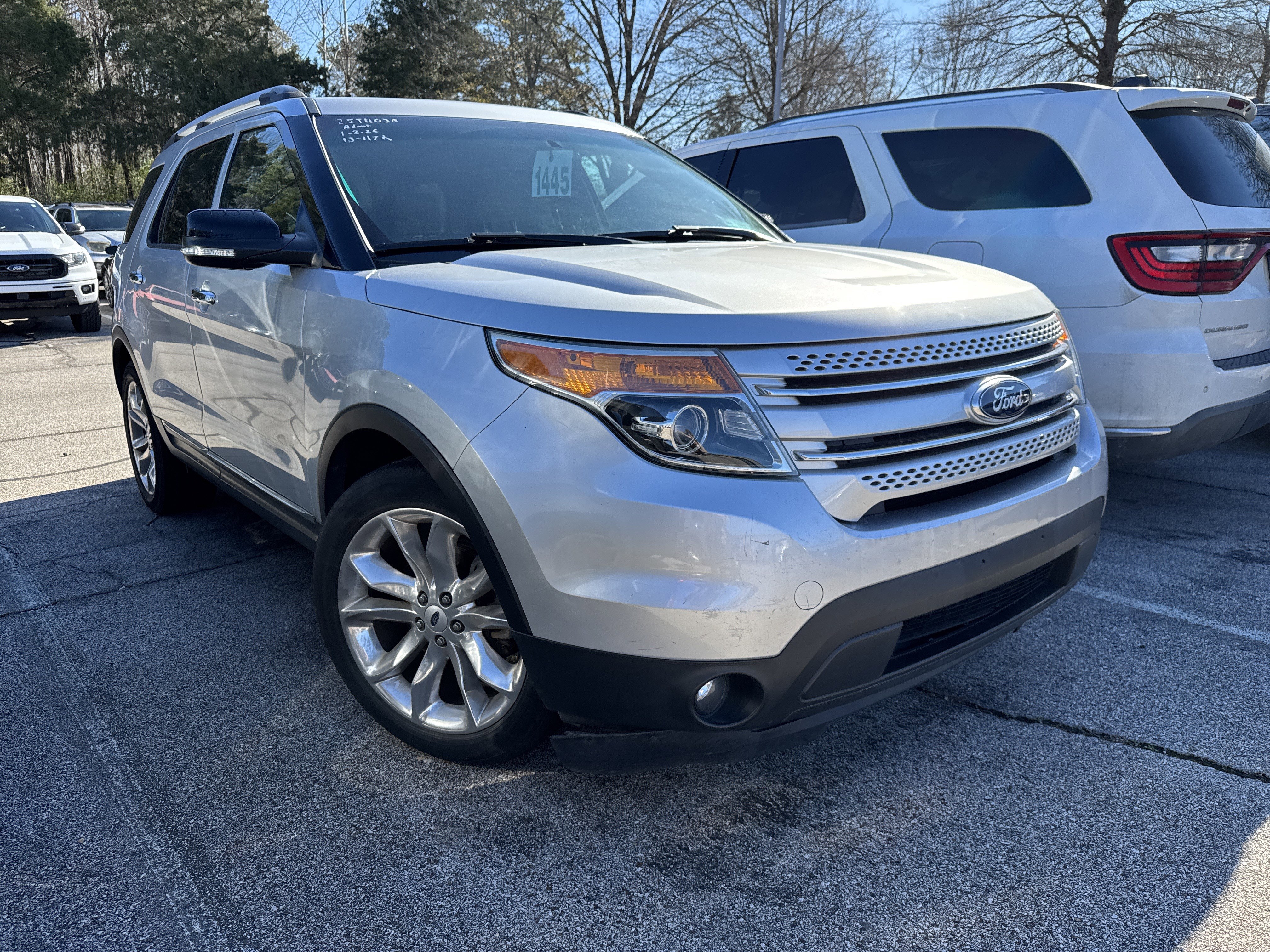 Used 2013 Ford Explorer XLT image 1