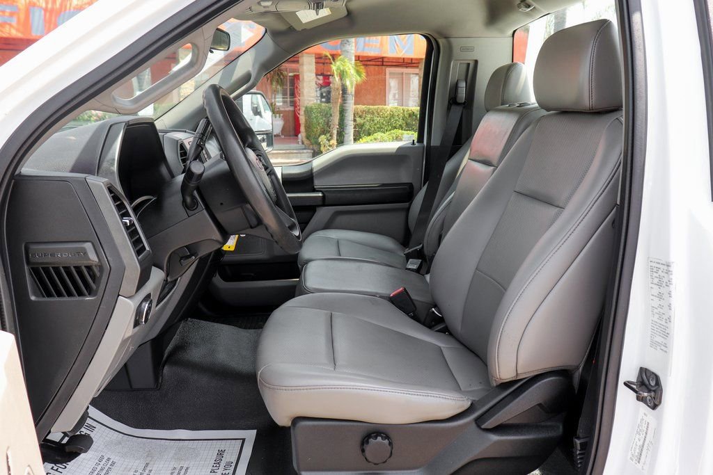 Used 2020 Ford F350 XL w/ Power Equipment Group image 15