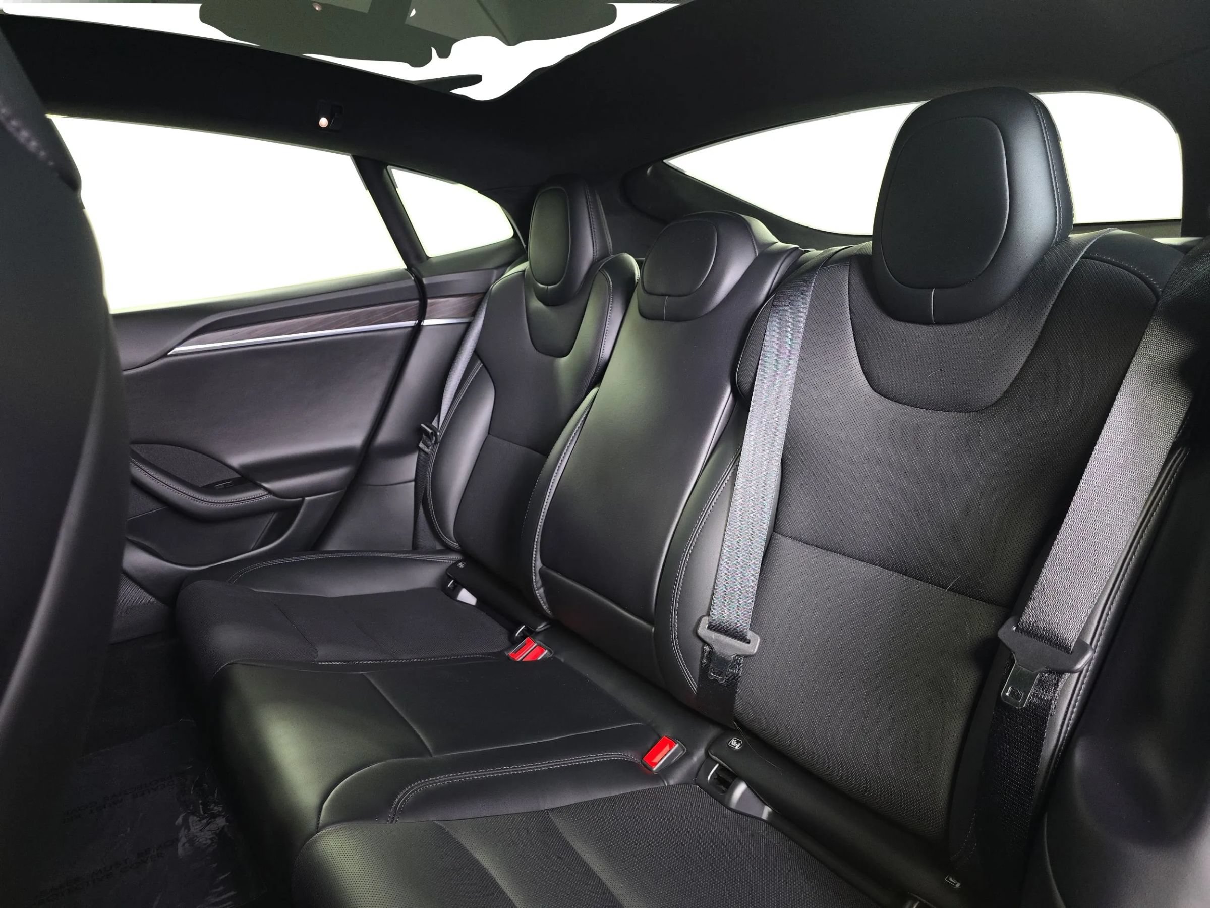 Used 2024 Tesla Model S AWD/4WD image 10