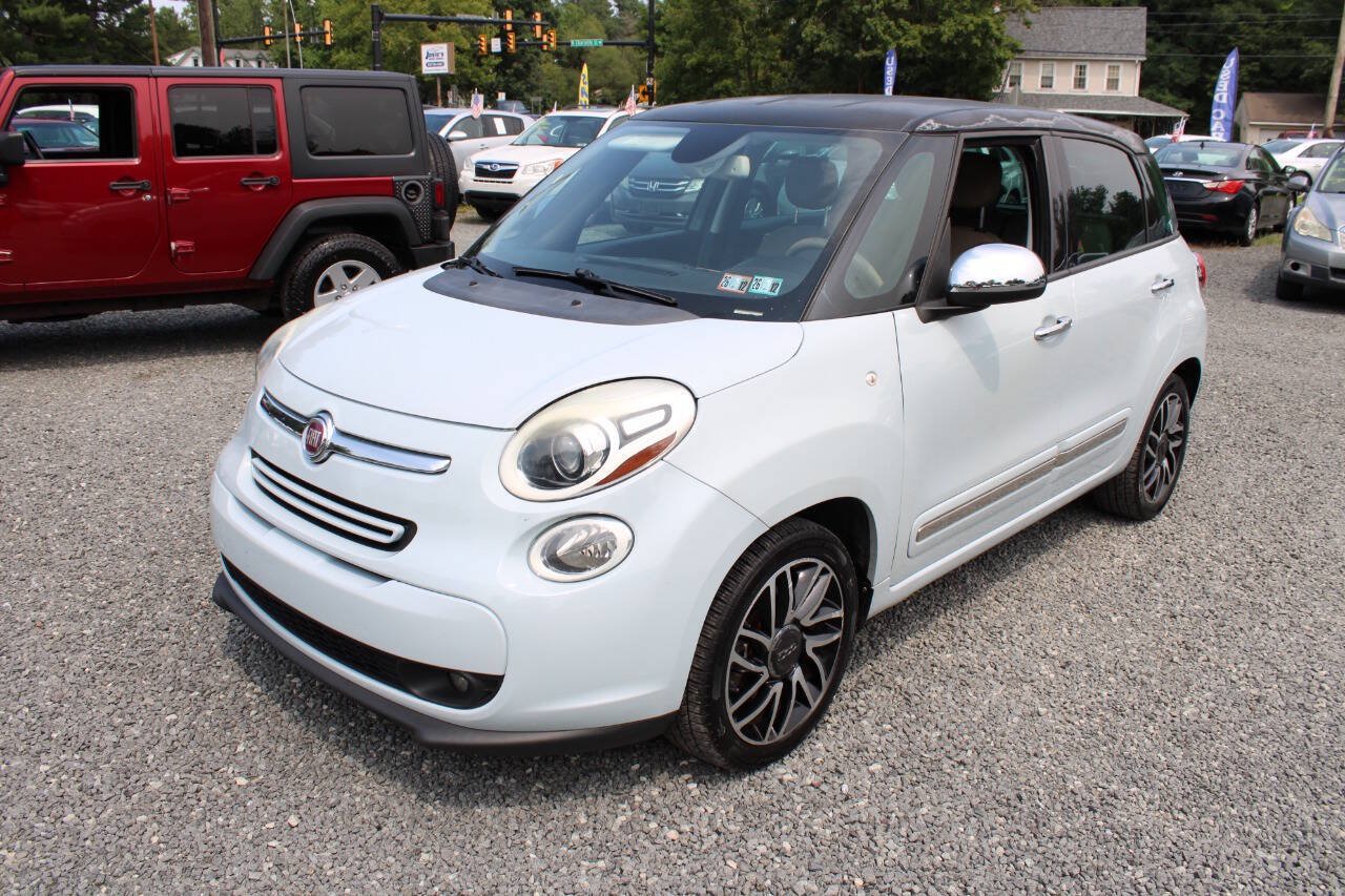 Used 2014 FIAT 500L Lounge FWD image 2