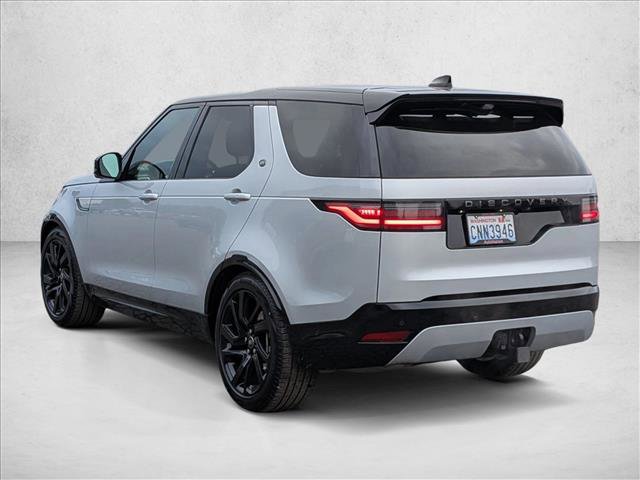 New 2024 Land Rover Discovery Dynamic SE image 8